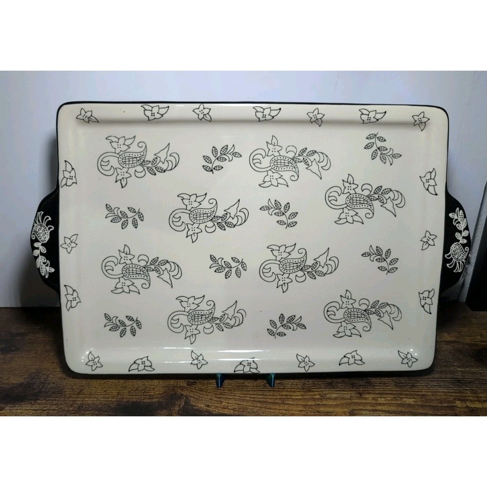 Baum Stoneware Black And White Paisley Serving Tray With Handles charcuterie